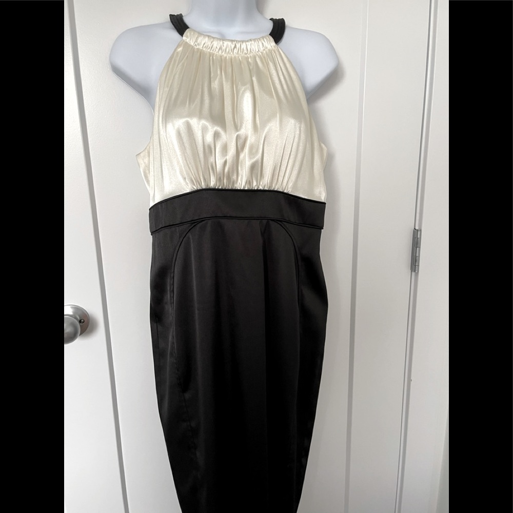 Jones wear Dress size 6